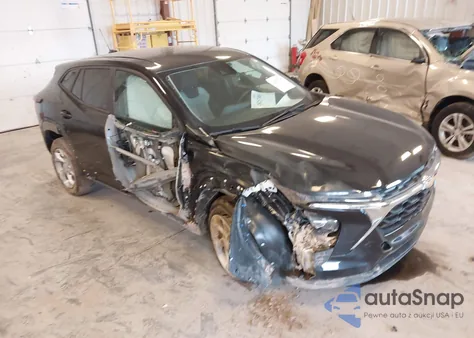 2025 Chevrolet Trax Fwd Ls z USA, uszkodzony, nr VIN KL77LFEP7SC092284